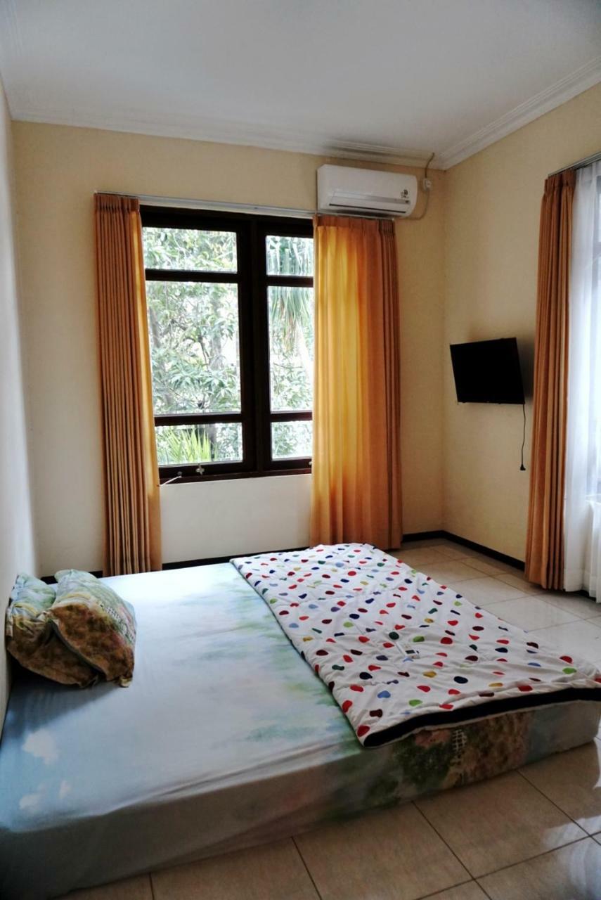 Green Surabaya Homey Eksteriør bilde