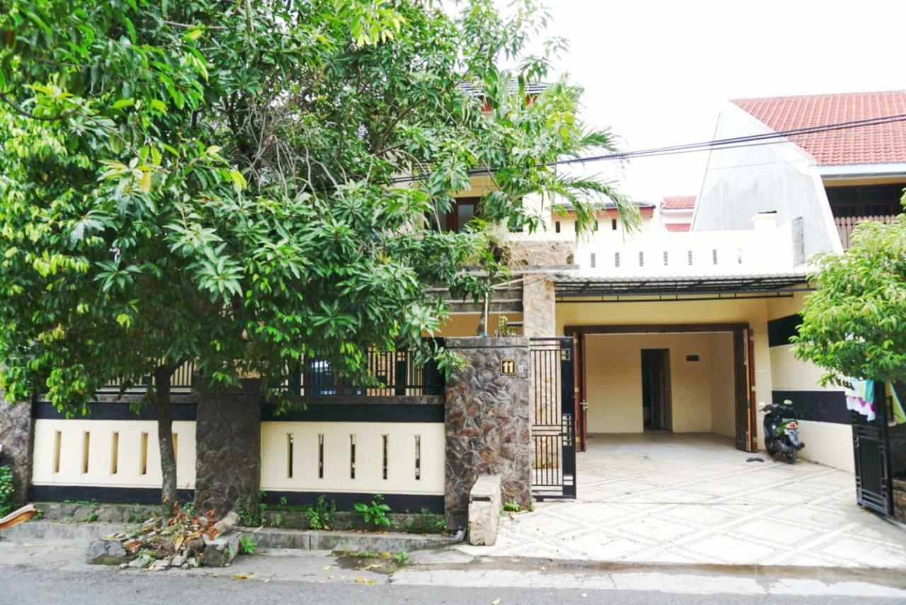 Green Surabaya Homey Eksteriør bilde